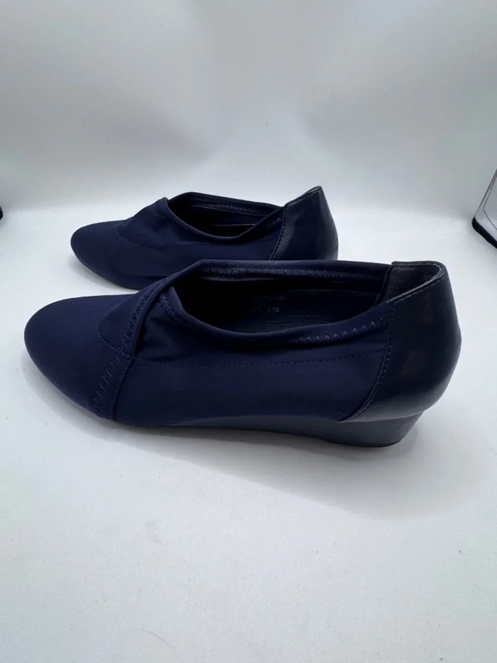 Angel Steps Navy Blue Slip-On Wedge Shoes Size 9.5M Comfortable All-Man-Made Mat